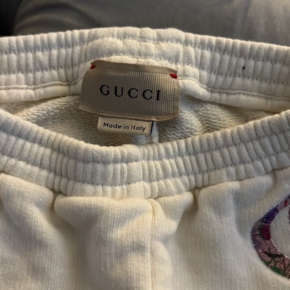 Shorts - Picture 3 of 3